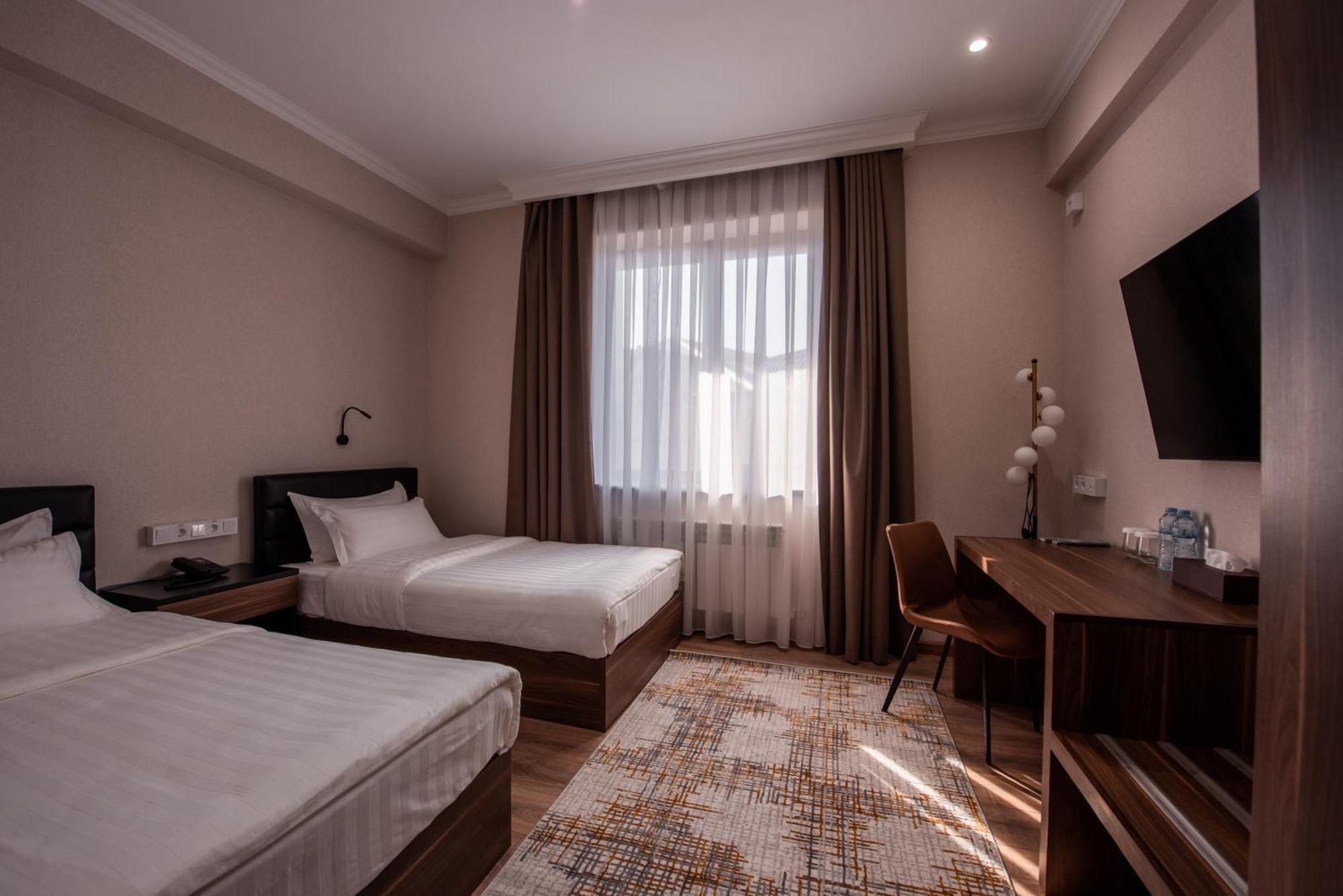 Silk Road Premium Hotel Tashkent Ngoại thất bức ảnh